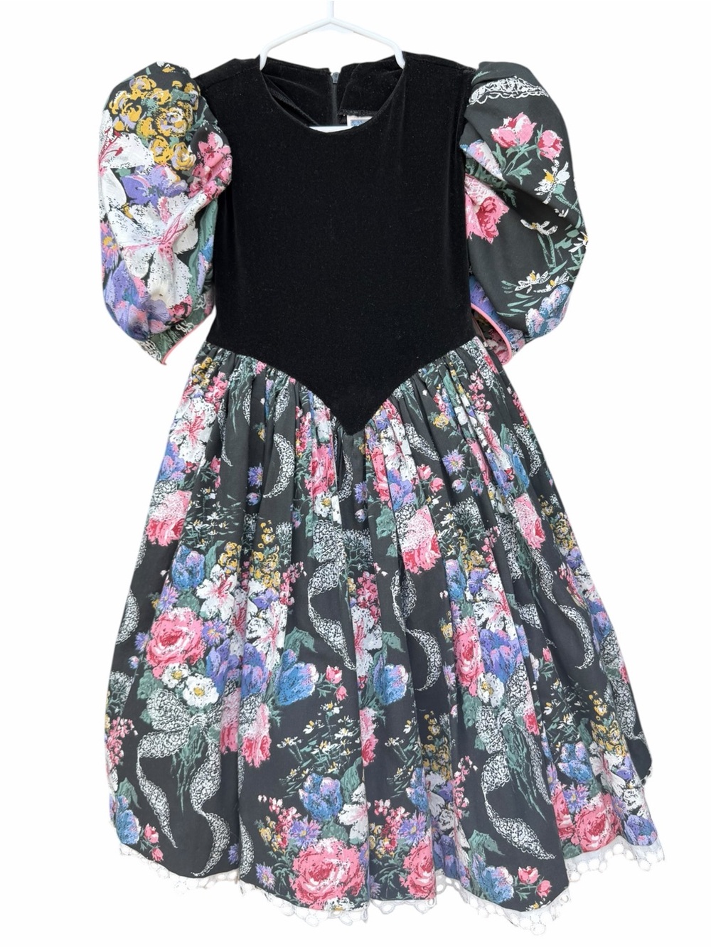 Daisy Kingdom Vintage Girls Dress Size 4 Black Velvet Floral Puff Sleeve Prairie